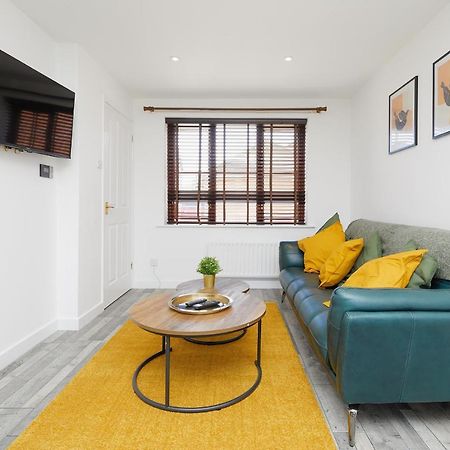 Modern 2 Bed House Near Queens Medical Centre Nottingham Exterior photo